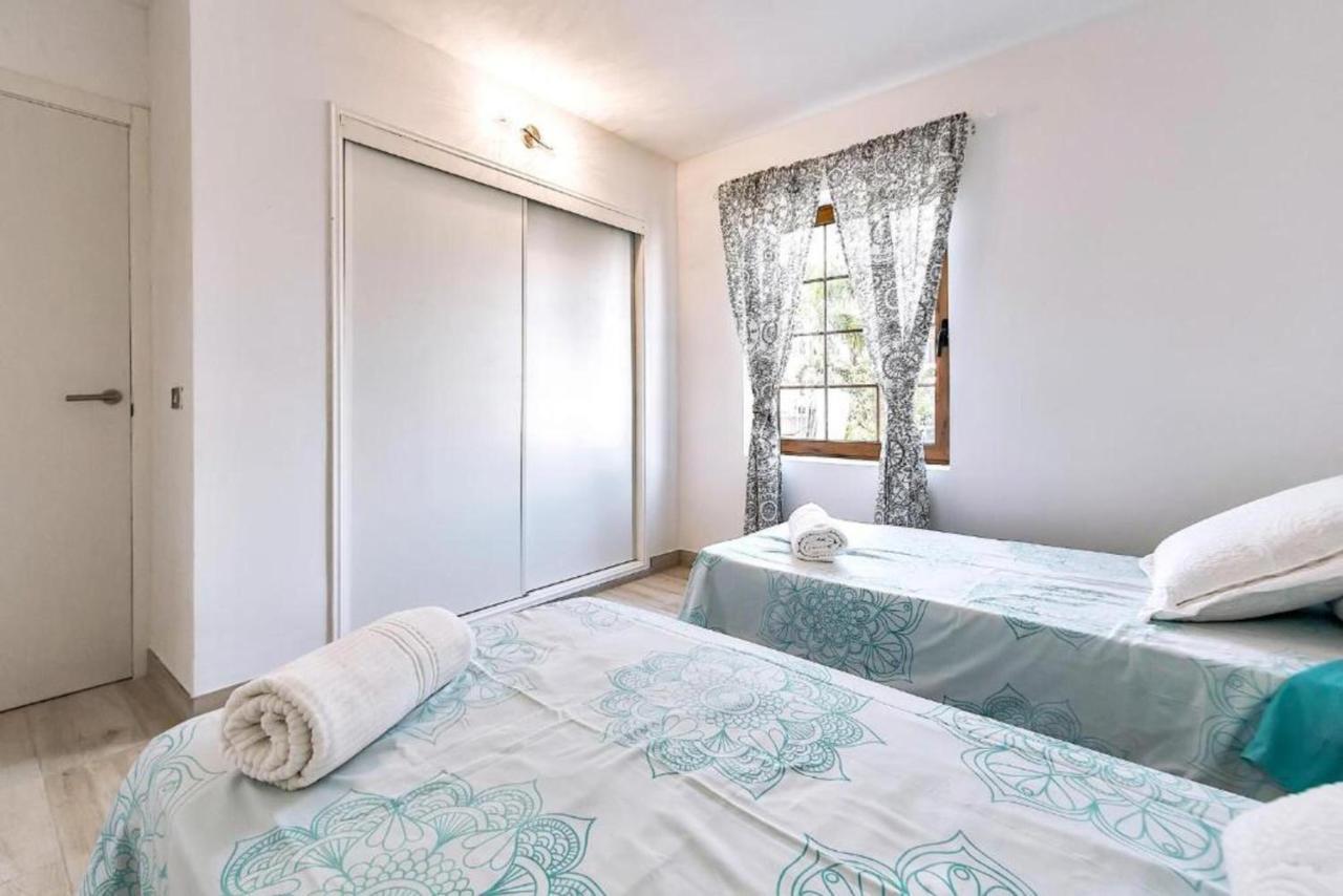 Two Bedroom Apartment With Wifi, Close To The Beach, In Playa De Las Americas Exterior foto